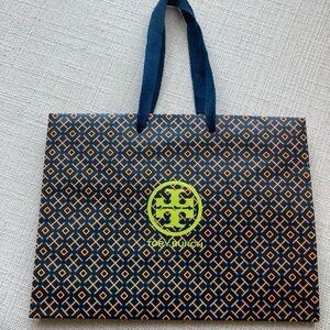 Tory Burch paper shopping bag 9"x 13"